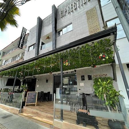 Hotel Prestige Medellín Dış mekan fotoğraf