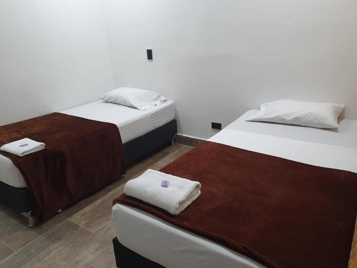 Hotel Prestige Medellín Dış mekan fotoğraf