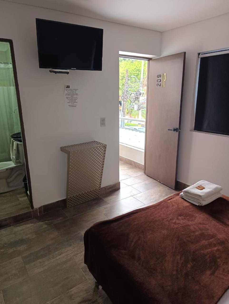 Hotel Prestige Medellín Dış mekan fotoğraf