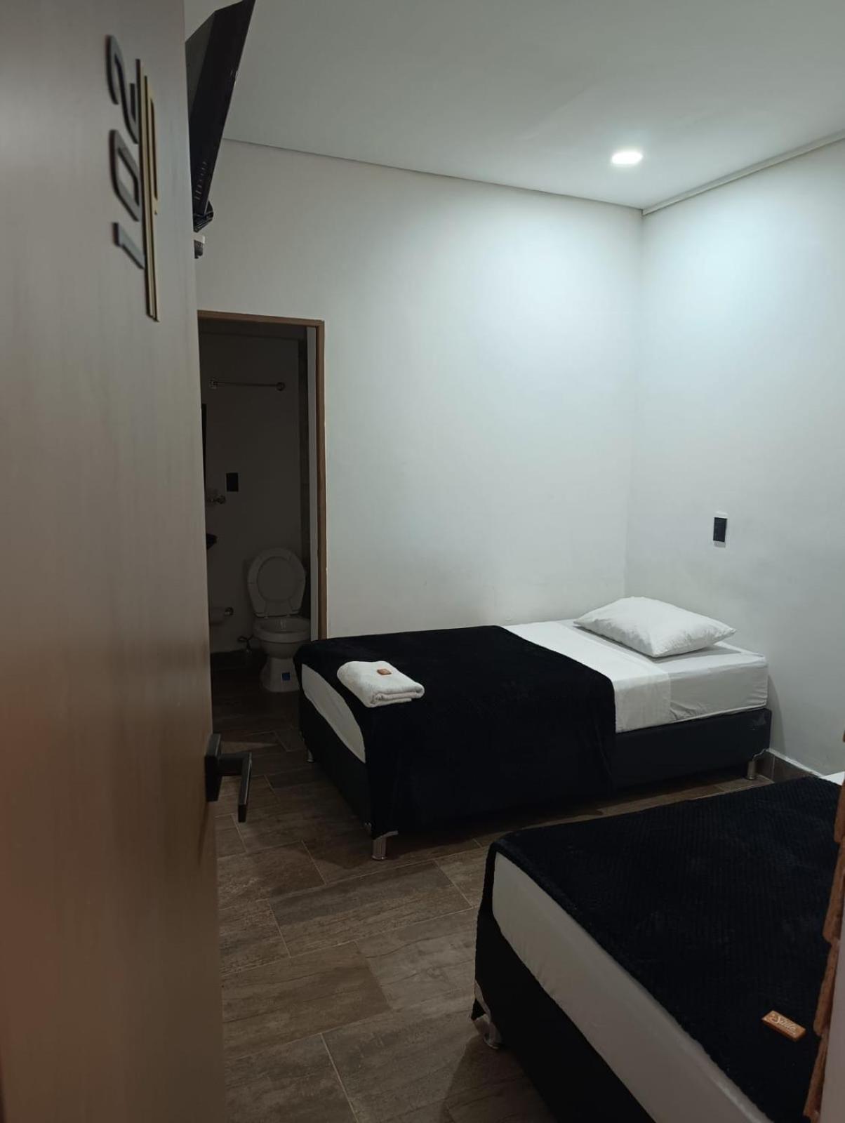 Hotel Prestige Medellín Dış mekan fotoğraf